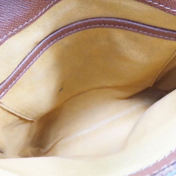 Louis Vuitton Musette - Picture 5 of 15